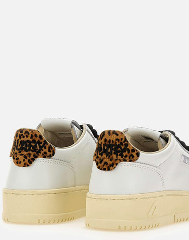 Sneakers "Medalist Low" AULW OC01 AUTRY 