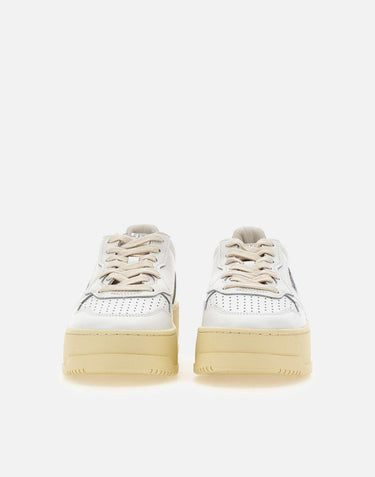 Sneakers "Platform Low" in pelle PTLW LL05 AUTRY 