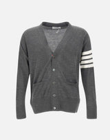 Cardigan "Classic V-Neck" in pura lana merino MKC002A Y1014038 THOM BROWNE 