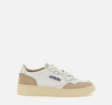 Sneakers "Medialist Low" in pelle AULW LS33 AUTRY 