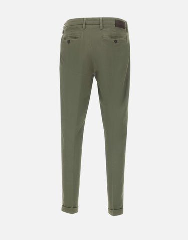 Pantaloni "Mucha chinos" P249JM 24170266 RE-HASH 