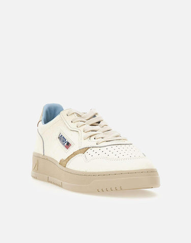 Sneakers "Medalist Low" AULW NE15 AUTRY 