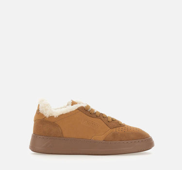 Sneakers "Medalist Low" in camoscio AULW NX03 AUTRY 