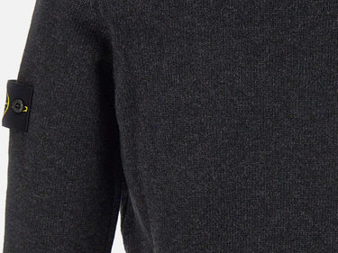 Maglione in lana rasata 5100072S00A3 V0M65 STONE ISLAND 