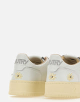 Sneakers "Medalist Low" AULW WE01 AUTRY 