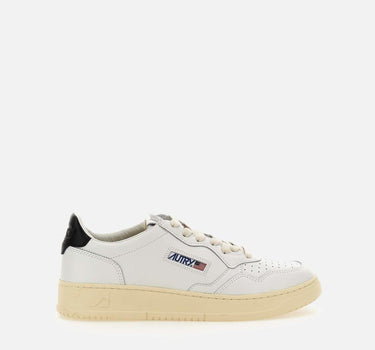 Sneakers "Aulm LL22" in pelle AULM LL22 AUTRY 