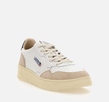 Sneakers "Medialist Low" in pelle AULM LS28 AUTRY 