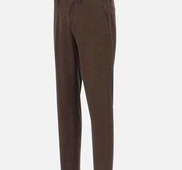 Pantaloni "Mucha Chinos" P247JM 7F0087057 RE-HASH 
