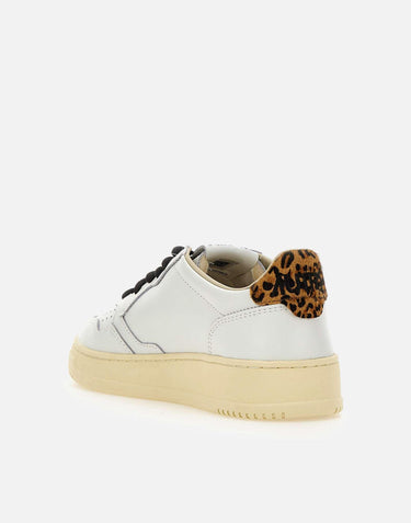 Sneakers "Medalist Low" AULW OC01 AUTRY 