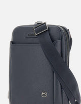 Borsa a tracolla in pelle CA3084MOS BLU PIQUADRO 