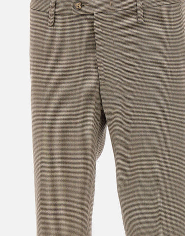 Pantaloni "Mucha10" P24910LN 7F250F003 RE-HASH 